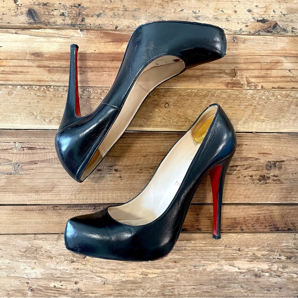 Christian Louboutin Round Toe Black Platform Pumps